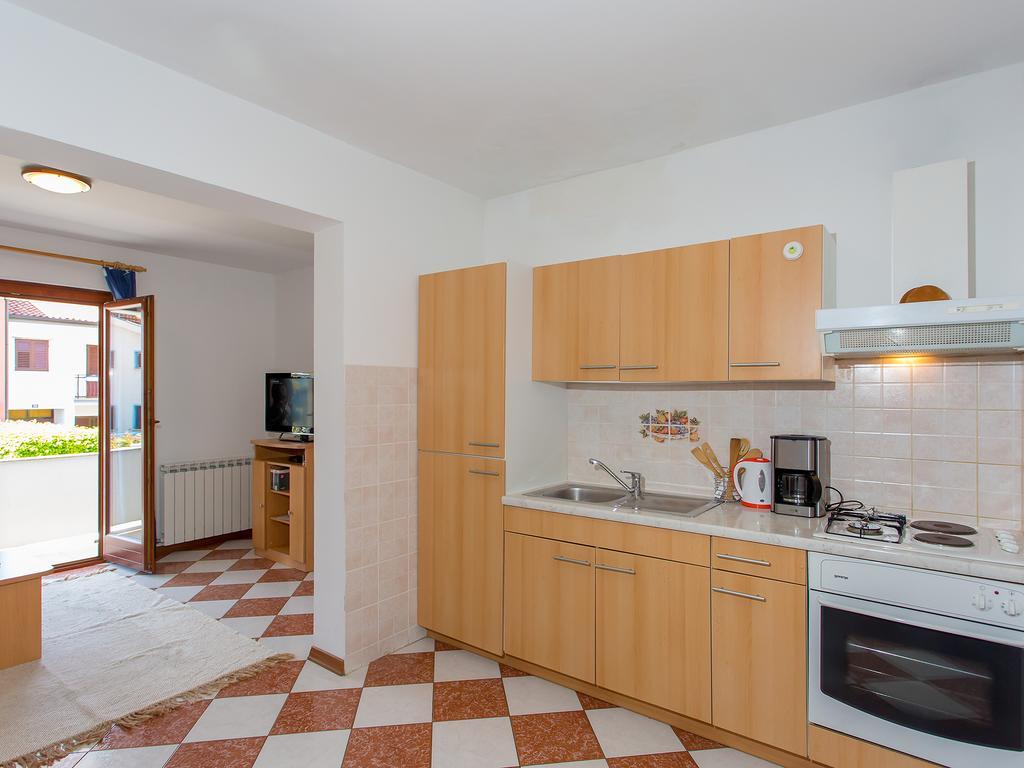Apartments Ava Poreč Buitenkant foto