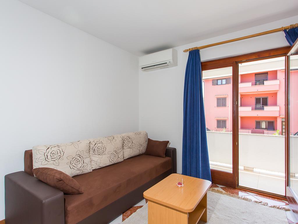 Apartments Ava Poreč Buitenkant foto