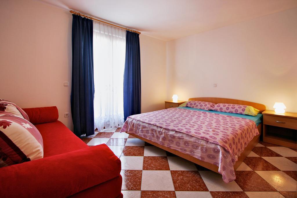 Apartments Ava Poreč Buitenkant foto
