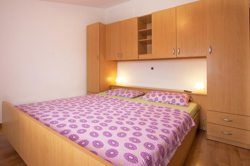 Apartments Ava Poreč Buitenkant foto