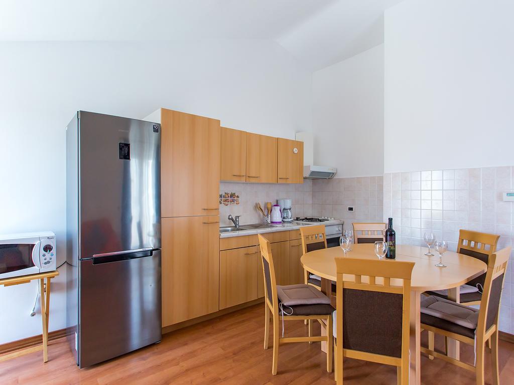 Apartments Ava Poreč Buitenkant foto