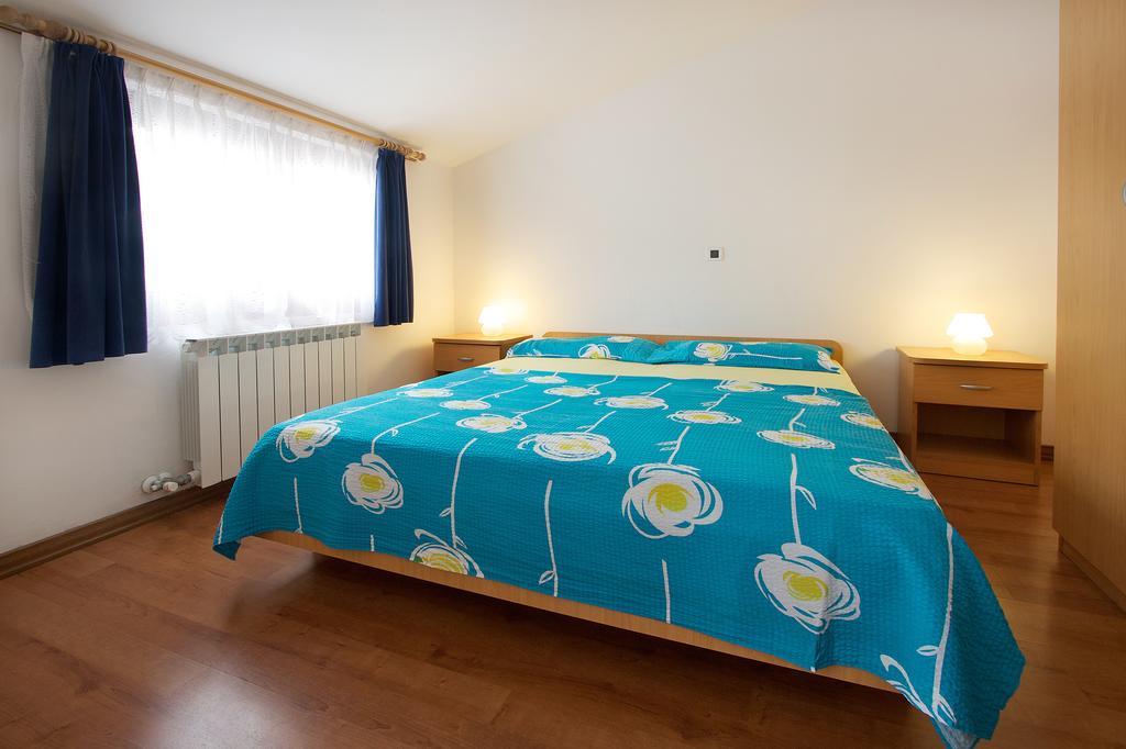 Apartments Ava Poreč Buitenkant foto